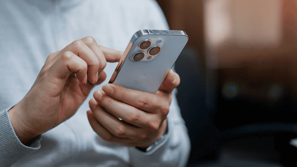 Person using the cell phone